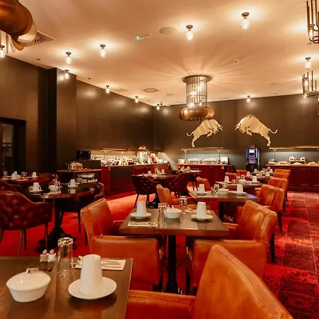 Dali Val D'europe, Tapestry Collection By Hilton 4* Chanteloup-en-Brie