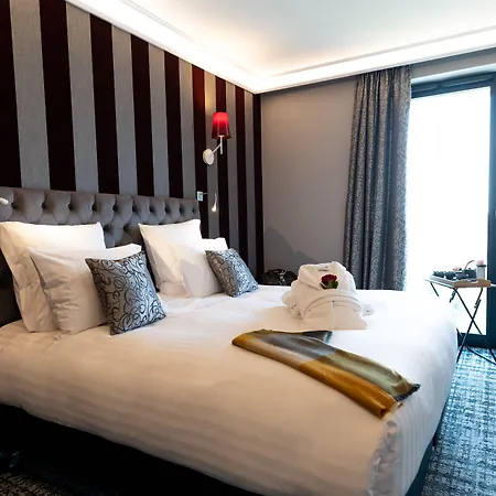 Dali Val D'europe, Tapestry Collection By Hilton Hotel Chanteloup-en-Brie