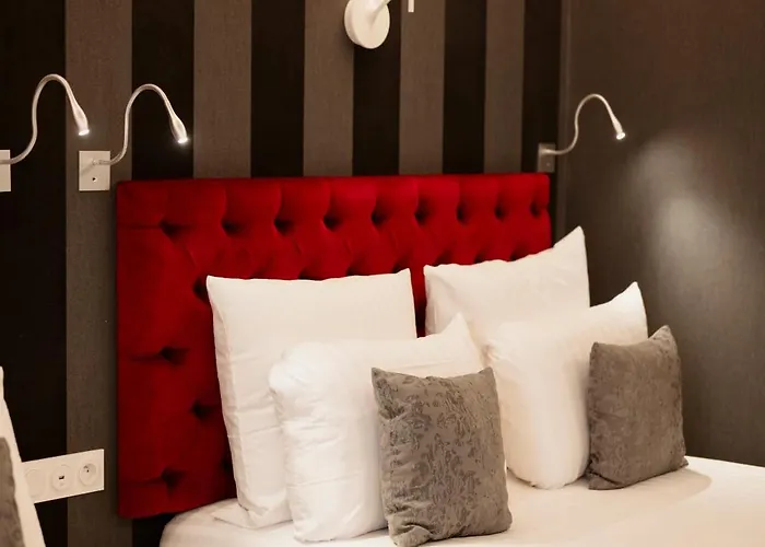 Hotel Dali Val D'europe, Tapestry Collection By Hilton Chanteloup En Brie