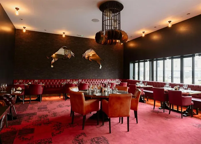 Dali Val D'europe, Tapestry Collection By Hilton Hotel