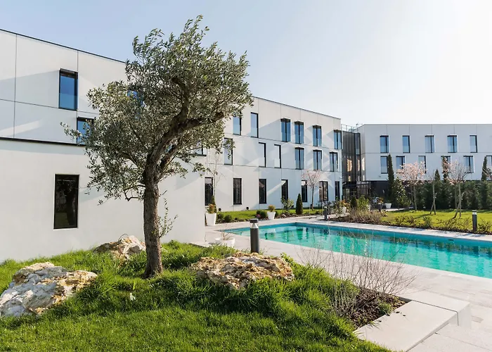 Ξενοδοχείο Dali Val D'europe, Tapestry Collection By Hilton 4*